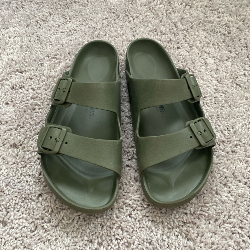 Army green/khaki Birkenstock Arizona Eva sandals